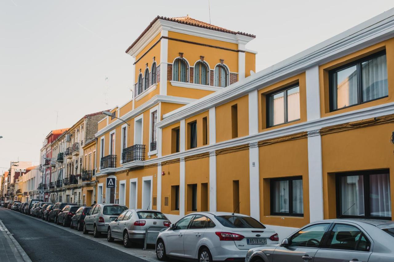 Lindala Valência Exterior foto